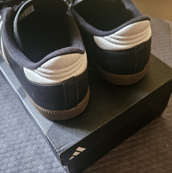 Adidas Samba Classic Black and White Shoes - Picture 3 of 9